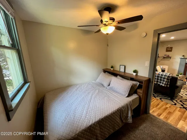 $170,000 | 4 1st Street, Hawley, PA 18428