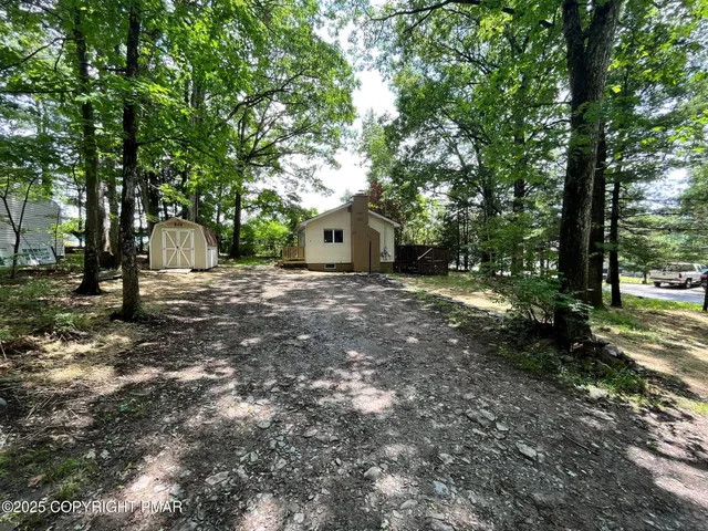 $170,000 | 4 1st Street, Hawley, PA 18428