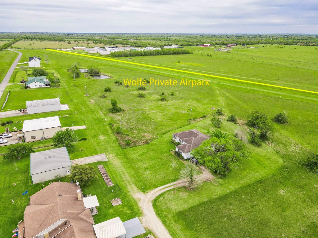19 Hal McLain Road Manvel, TX 77578 - Photo 5 of 14