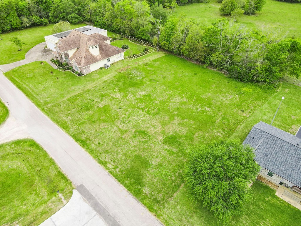 19 Hal McLain Road Manvel, TX 77578 - Photo 8 of 14