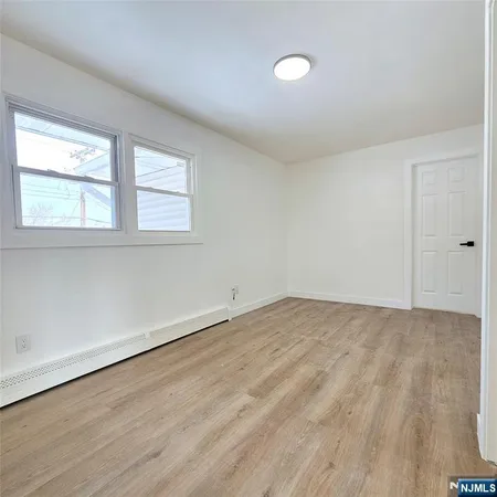 $3,300 | 8 Berry Street, Unit A, Dover, NJ 07801