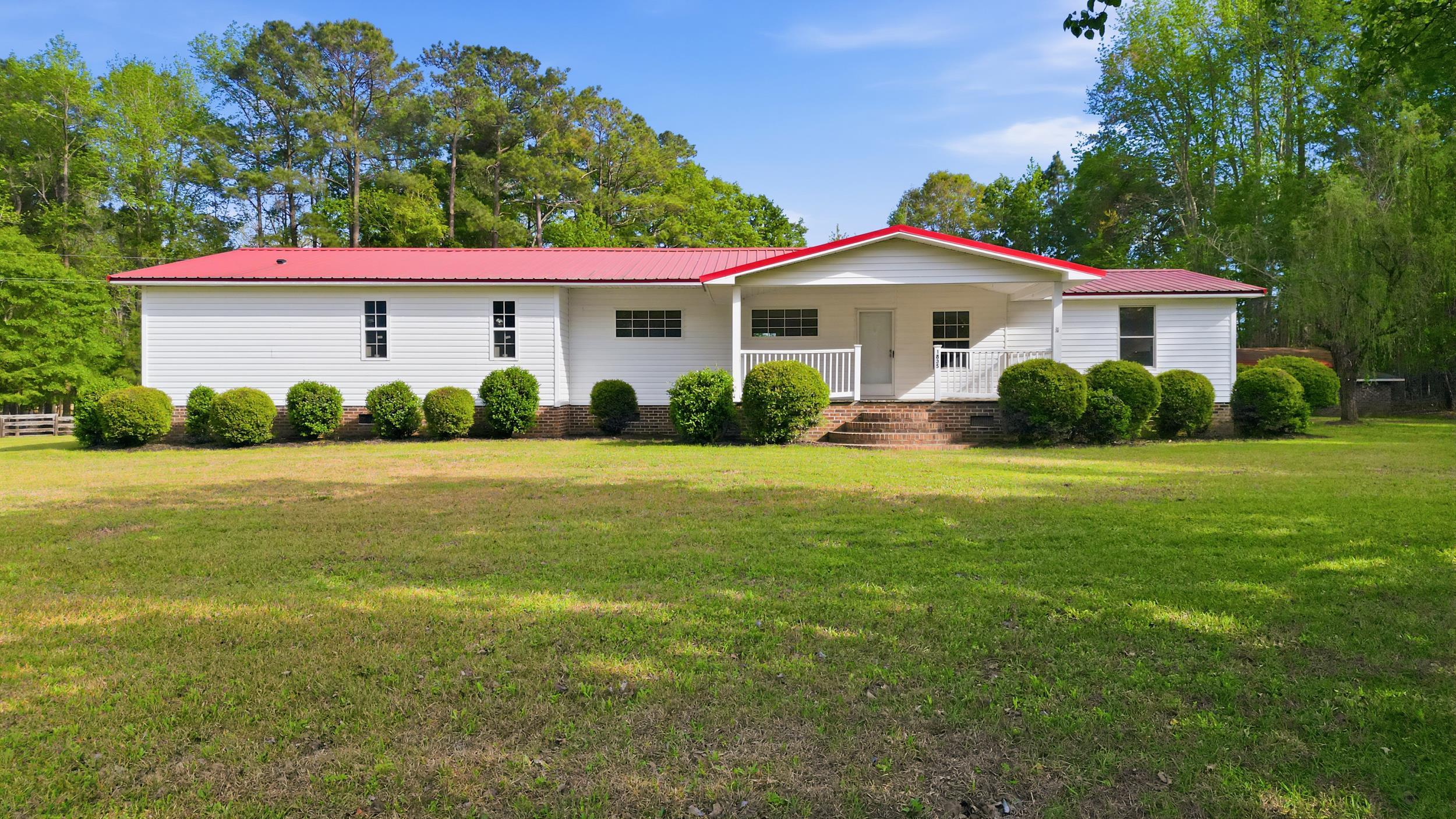 1835 Highway 45 Loris Sc 29569 Loris, SC 29569 - Photo 1 of 38