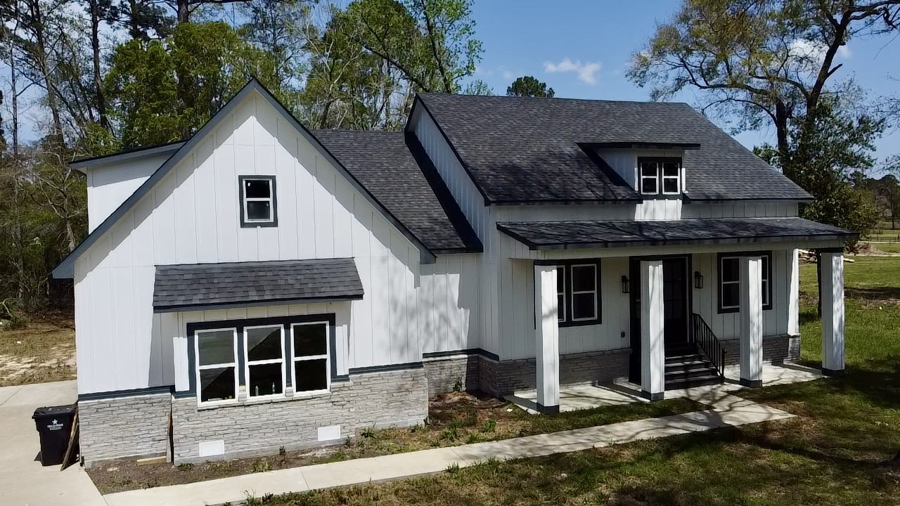 16 River Plantation Drive Conroe, TX 77302 - Photo 2 of 36