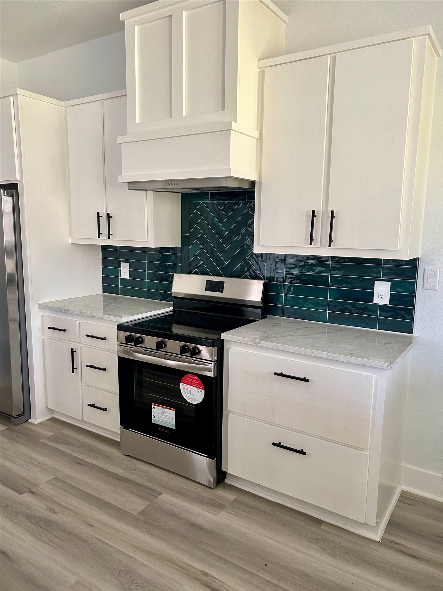 16 River Plantation Drive Conroe, TX 77302 - Photo 3 of 36