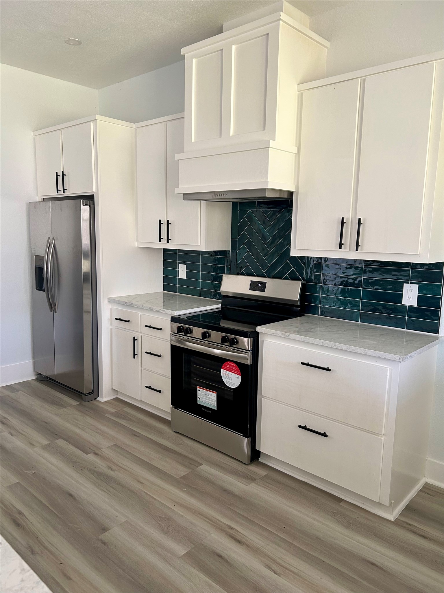 16 River Plantation Drive Conroe, TX 77302 - Photo 4 of 36