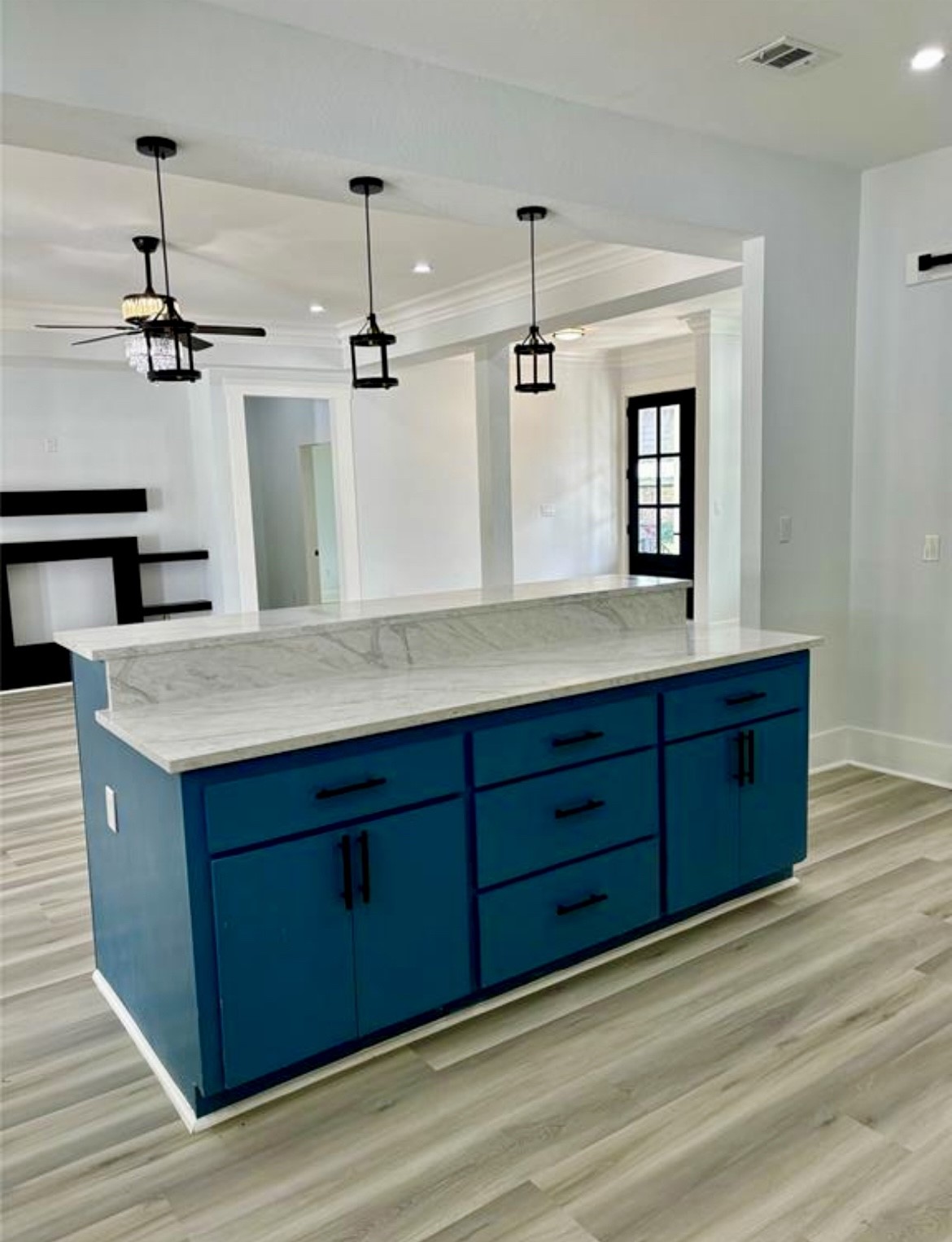 16 River Plantation Drive Conroe, TX 77302 - Photo 6 of 36