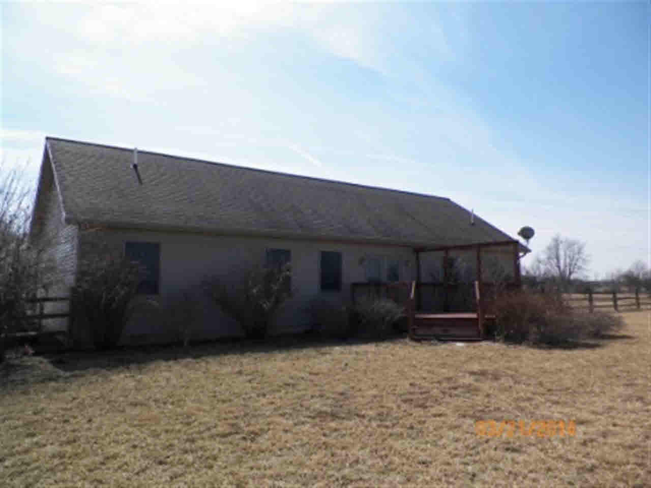 10300 East Windsor Road Selma, IN 47383 - Photo 4 of 23 Gallery Image 4