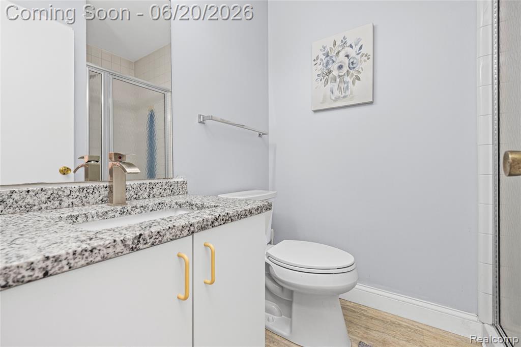 39455 Country Lane Novi, MI 48375 - Photo 24 of 52