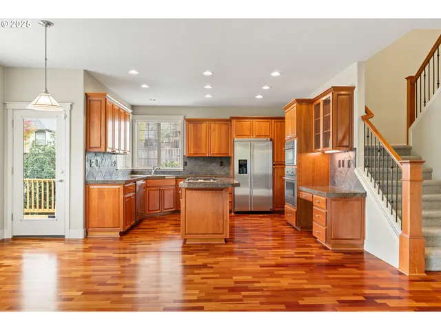 $725,000 | 16347 Southwest Dekalb Street, Tigard, OR 97224