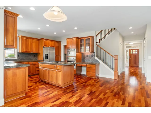 $725,000 | 16347 Southwest Dekalb Street, Tigard, OR 97224