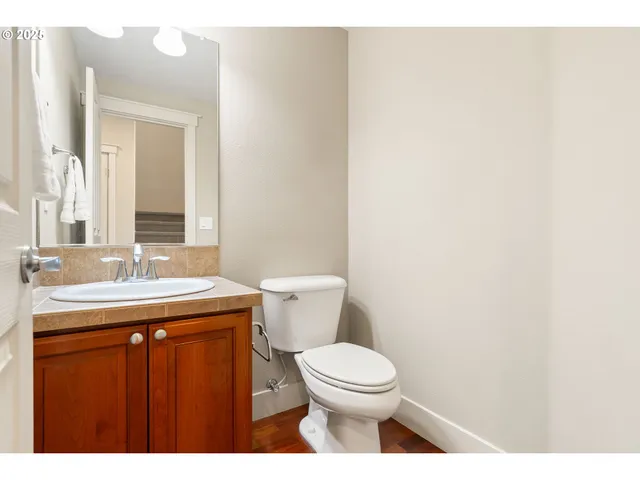 $725,000 | 16347 Southwest Dekalb Street, Tigard, OR 97224