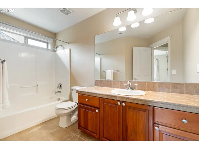 $725,000 | 16347 Southwest Dekalb Street, Tigard, OR 97224