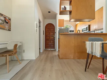 $775,000 | 1457 Centinela Avenue, Unit 6, Santa Monica, CA 90404