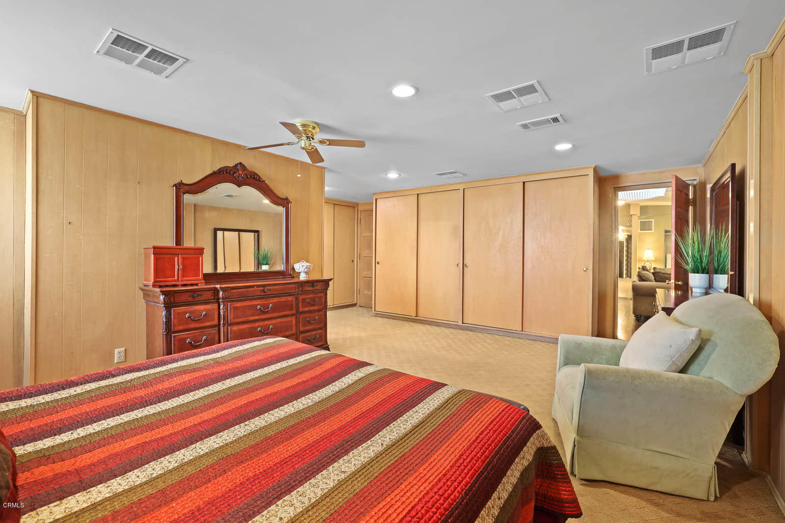 1575 North Altadena Drive Pasadena, CA 91107 - Photo 19 of 31 MLS_16