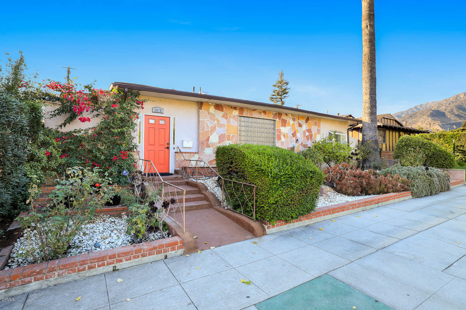 1575 North Altadena Drive Pasadena, CA 91107 - Photo 29 of 31 MLS_3