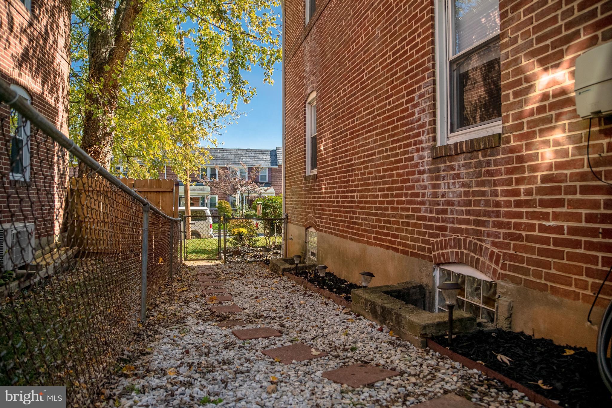 318 Westowne Road Baltimore, MD 21229 - Photo 5 of 30 Gallery Image 5