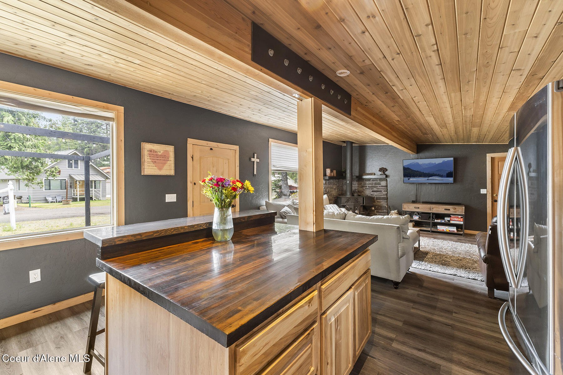 118 Timber Lane Nordman, ID 83848 - Photo 11 of 50 118-Timber-Ln-7496