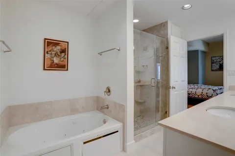 $285,000 | 2520 Robinhood Street, Unit 1008, Houston, TX 77005