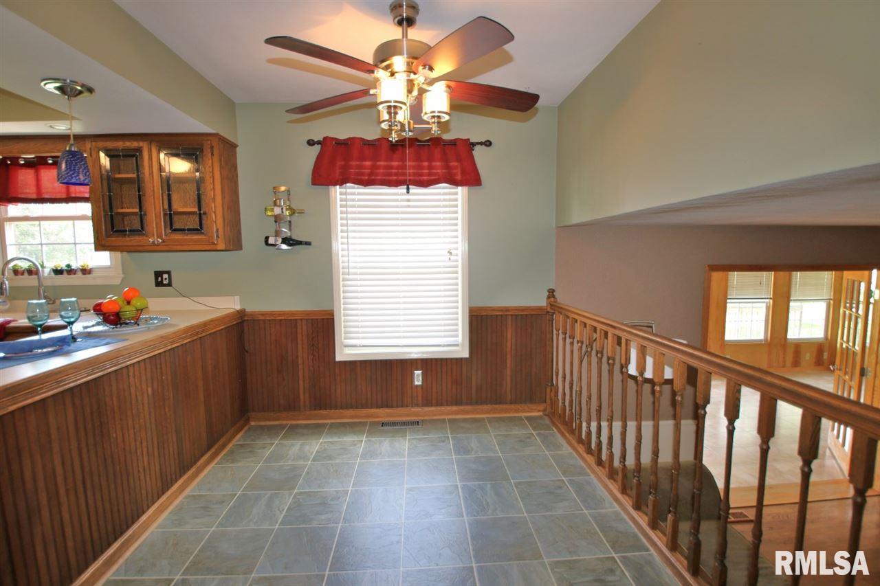 2802 North Rustic Ridge Drive Peoria, IL 61604 - Photo 15 of 36 Gallery Image 15