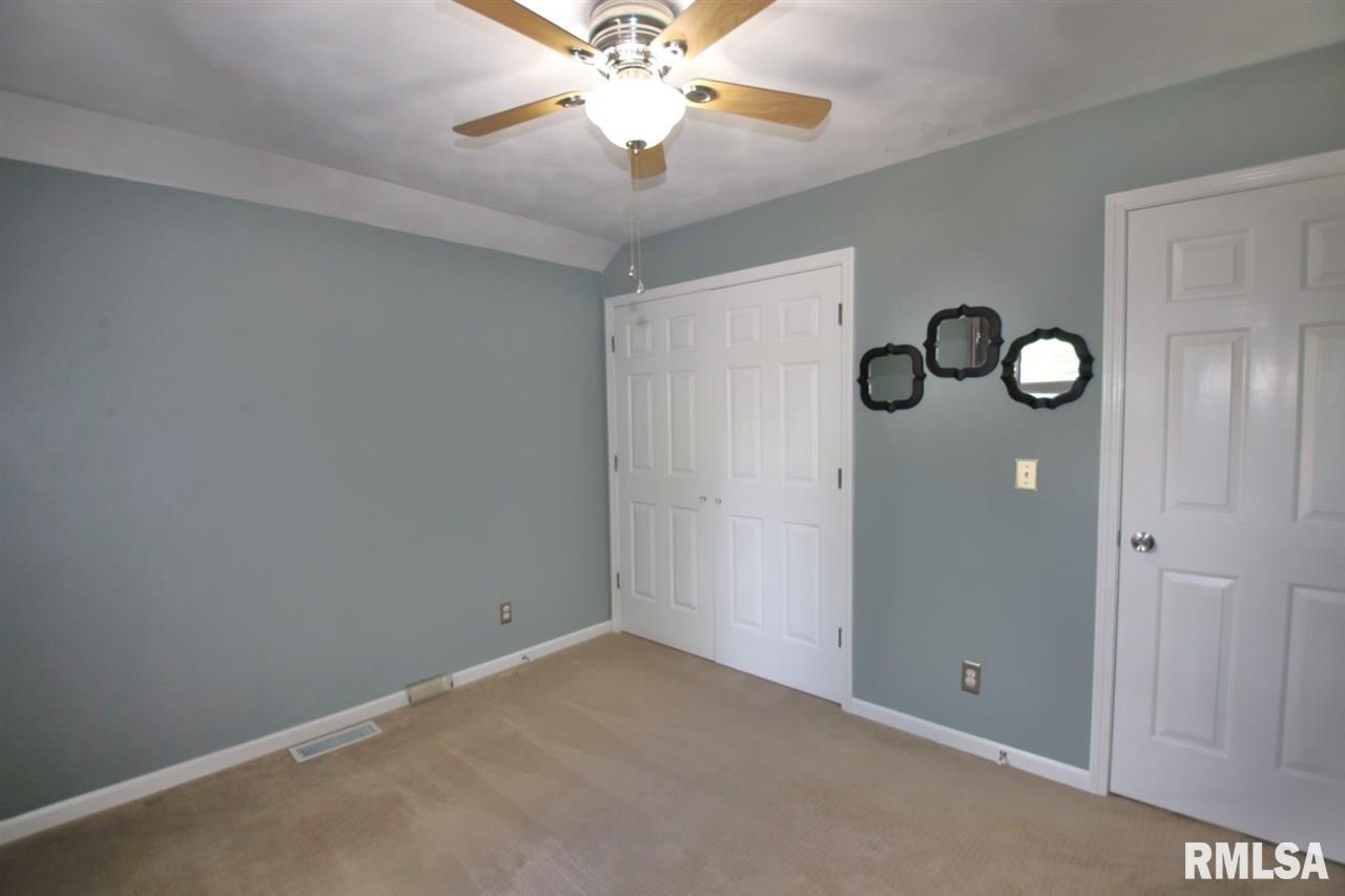 2802 North Rustic Ridge Drive Peoria, IL 61604 - Photo 30 of 36 Gallery Image 30