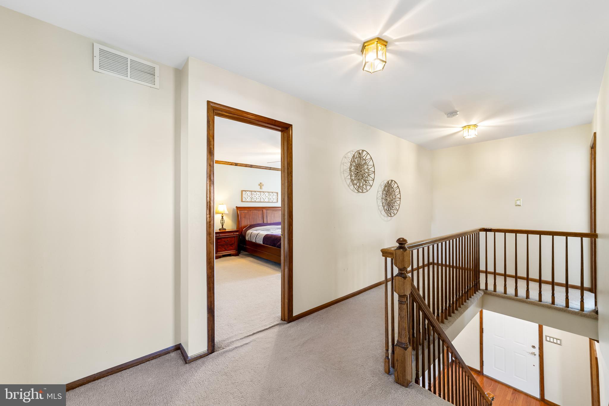 145 Country Farms Road Marlton, NJ 08053 - Photo 20 of 32 Upstairs hallway
