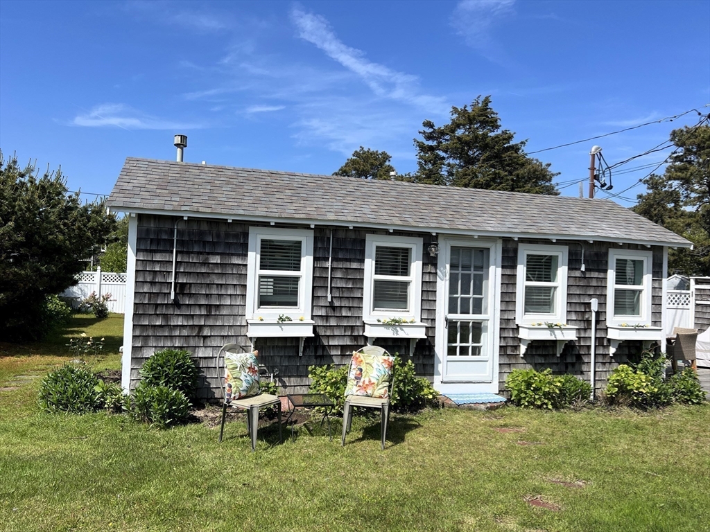 94 Old Wharf Road, Unit 1 Dennis Port, MA 02639 - Photo 12 of 28 Gallery Image 12