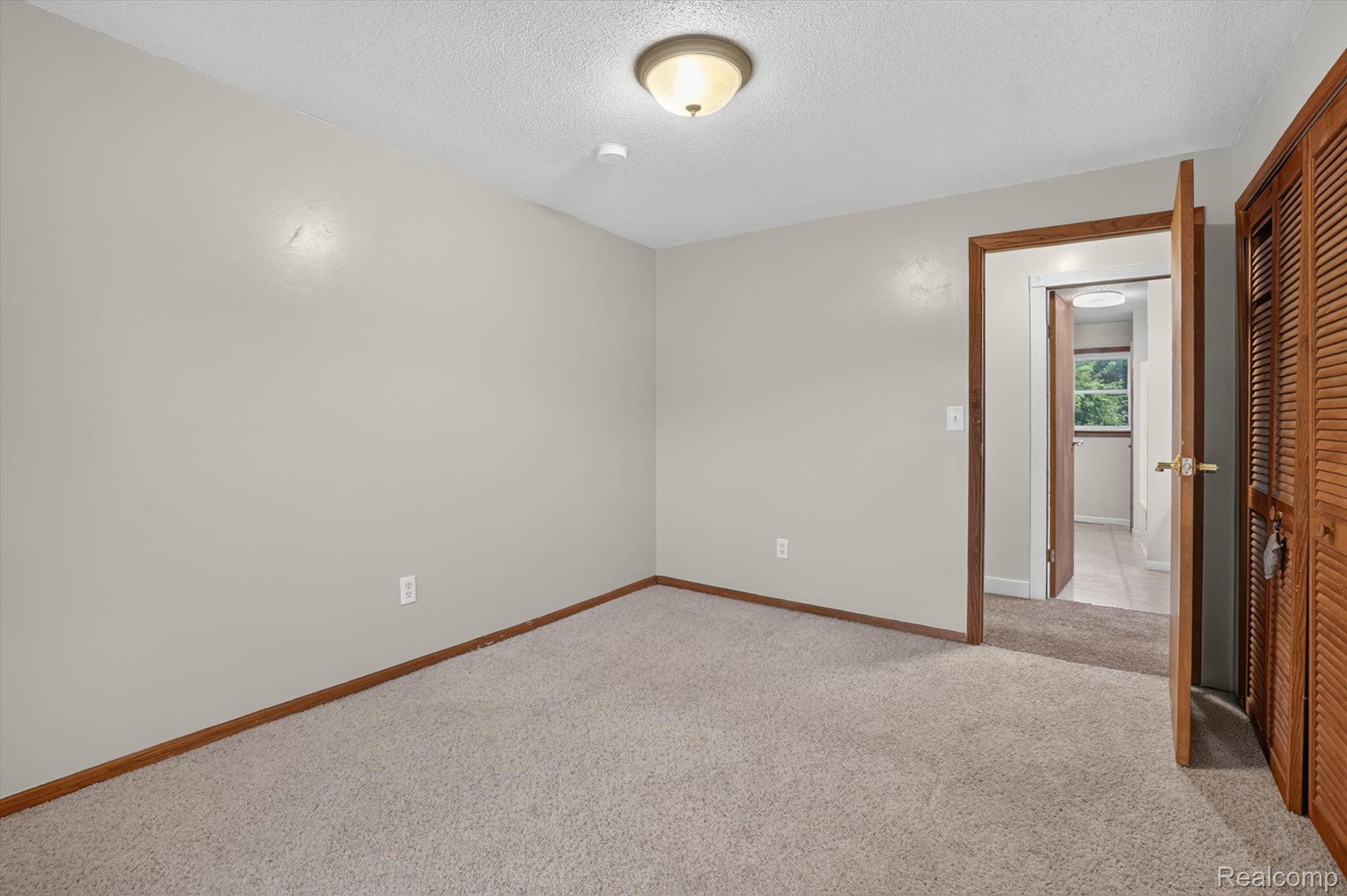 10977 Maple Road Birch Run, MI 48415 - Photo 19 of 49 25-10977-Maple-Rd-WindowStill-Photography.jpg