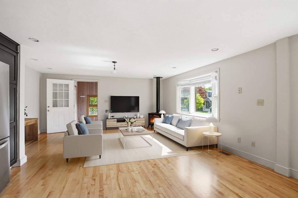 7 Beebe Lane Wakefield, MA 01880 - Photo 16 of 40