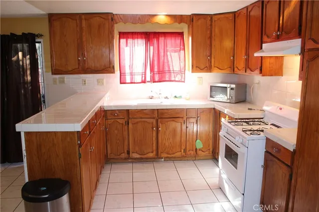 $774,999 | 1263 East 87th Place, Los Angeles, CA 90002