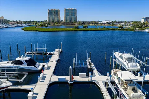 $859,900 | 313 10th Avenue East, Palmetto, FL 34221