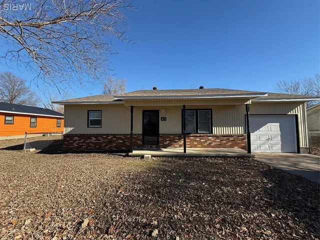 $129,900 | 614 Vaughn Avenue, Sikeston, MO 63801