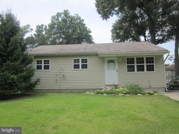 17 Quaker Road Pennsville, NJ 08070 - Photo 1 of 8