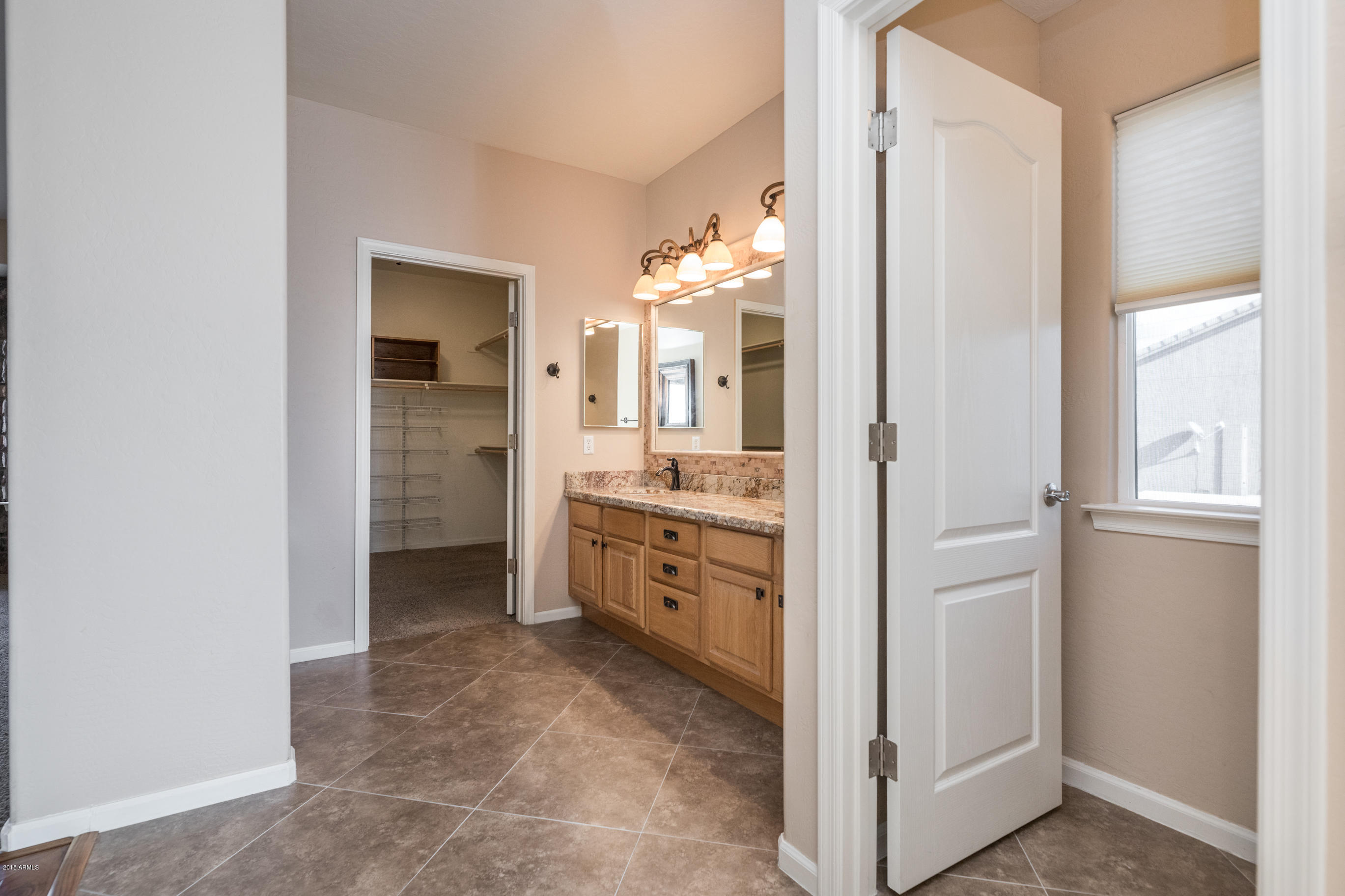 500 East Irvine Road Phoenix, AZ 85086 - Photo 19 of 35 Upgraded master bath