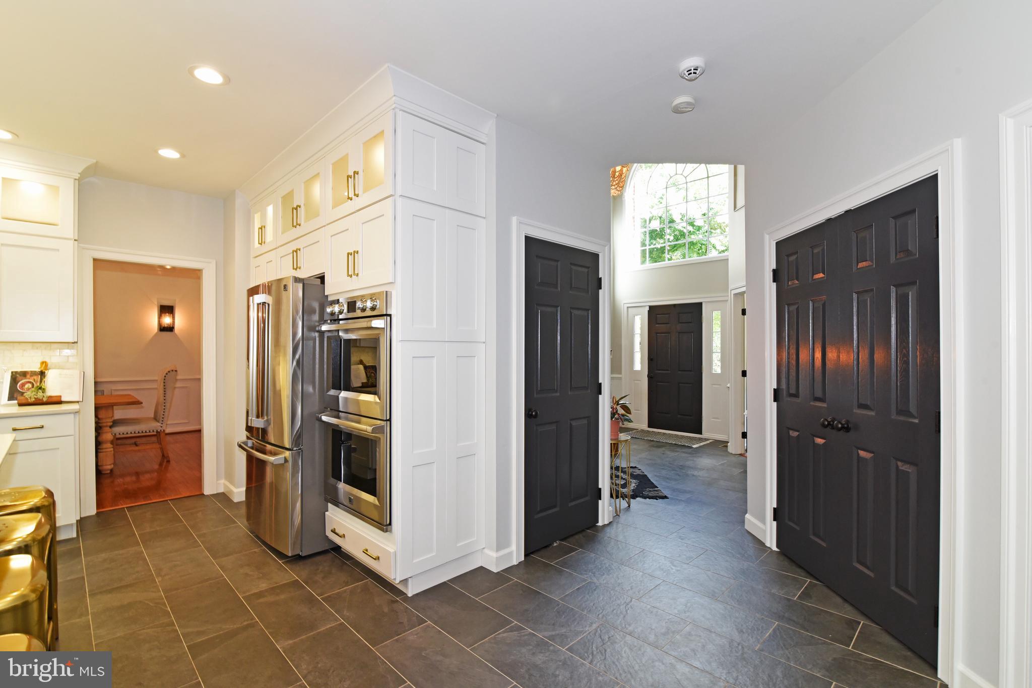 25445 Bradshaw Drive Chantilly, VA 20152 - Photo 17 of 53