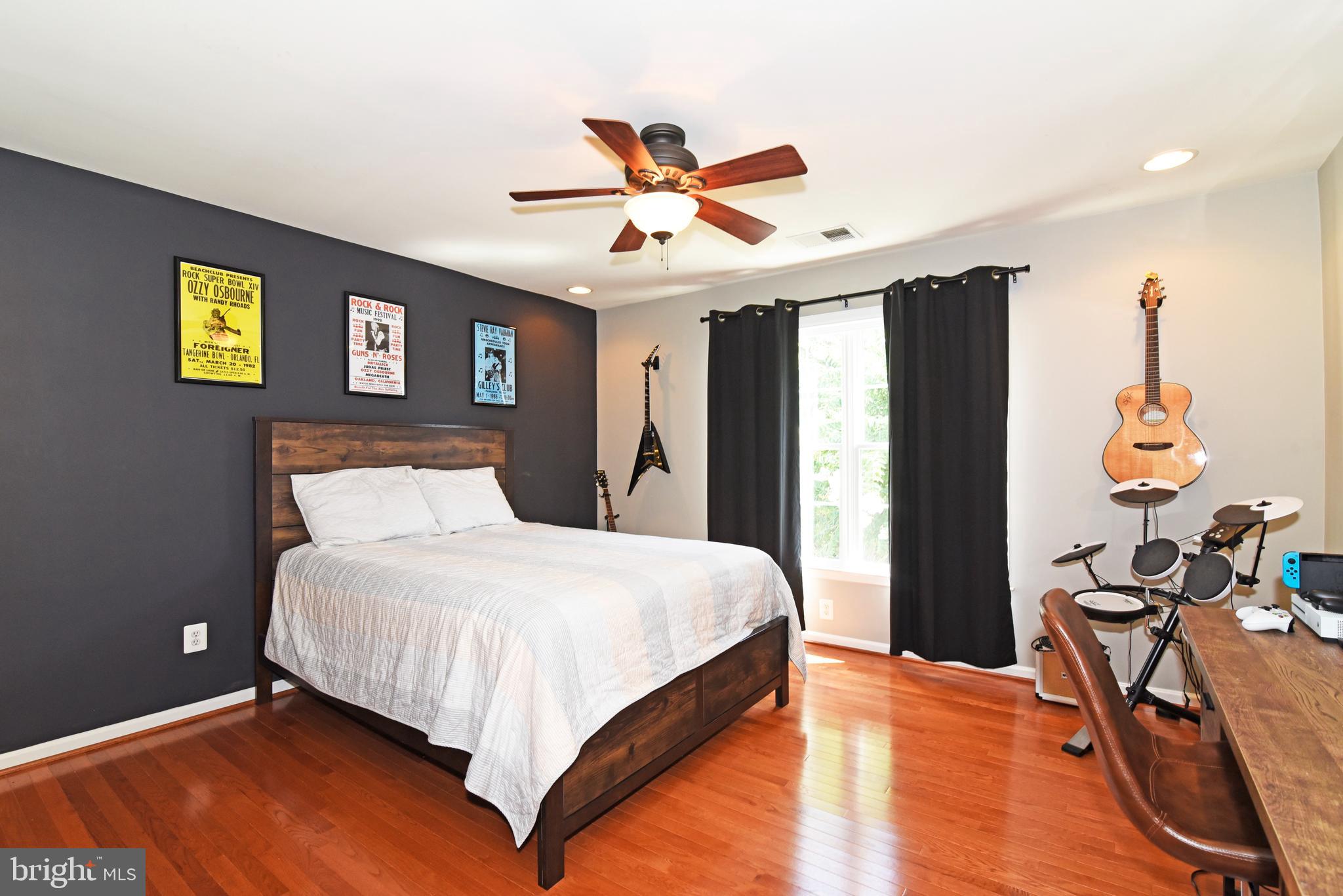 25445 Bradshaw Drive Chantilly, VA 20152 - Photo 33 of 53