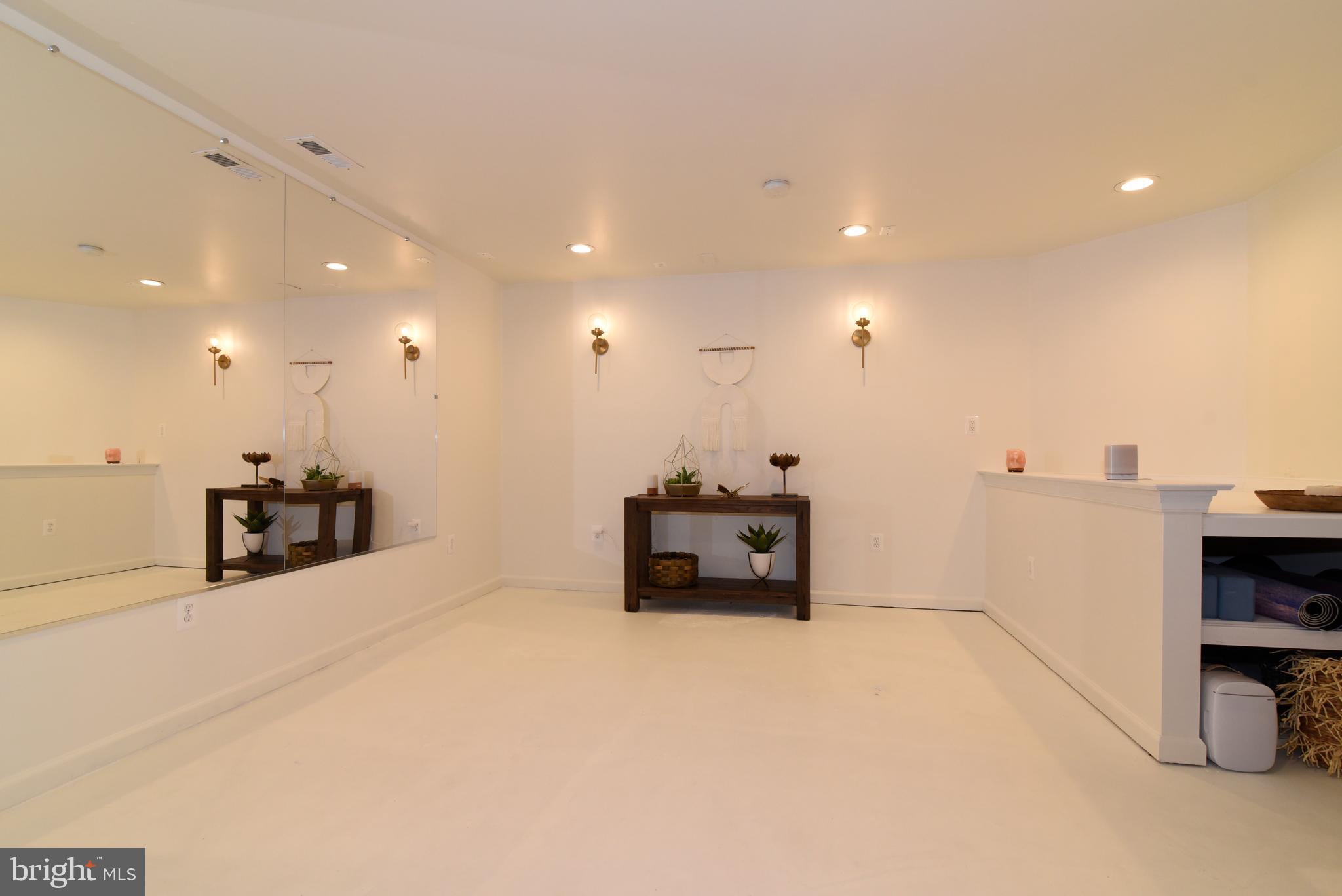 25445 Bradshaw Drive Chantilly, VA 20152 - Photo 43 of 53