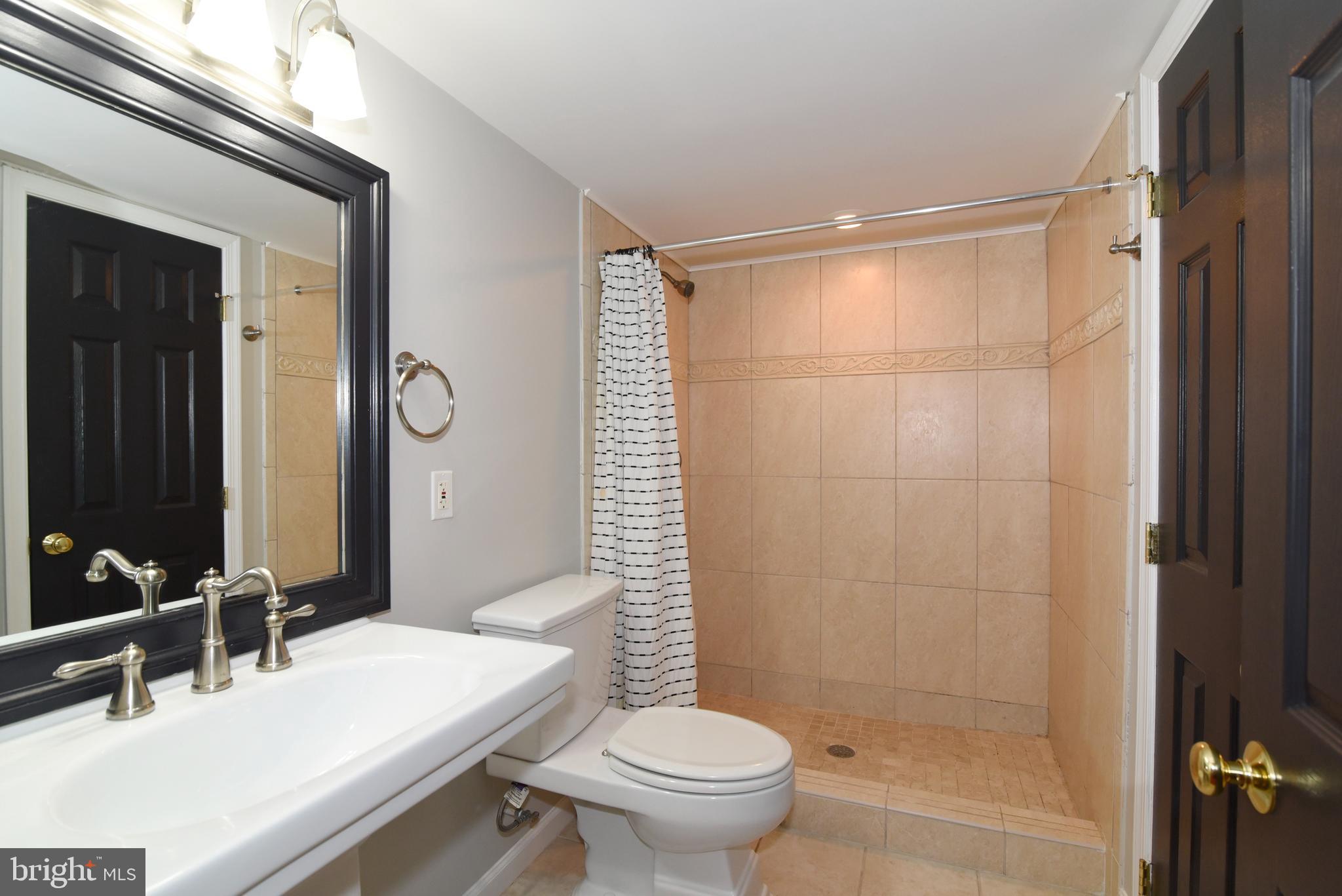 25445 Bradshaw Drive Chantilly, VA 20152 - Photo 46 of 53