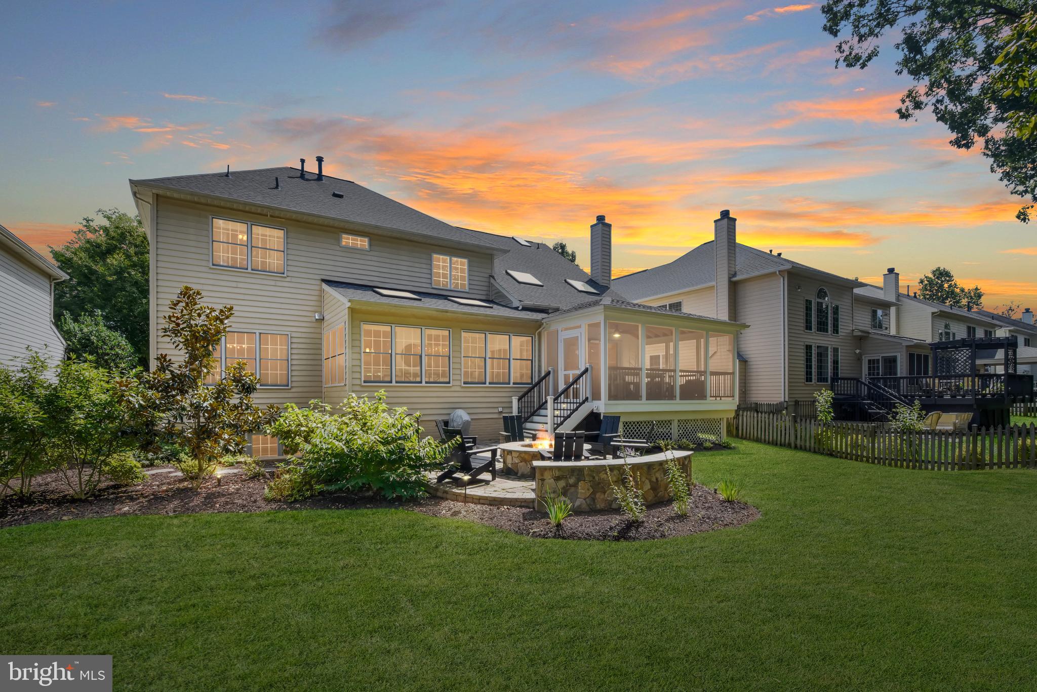 25445 Bradshaw Drive Chantilly, VA 20152 - Photo 48 of 53