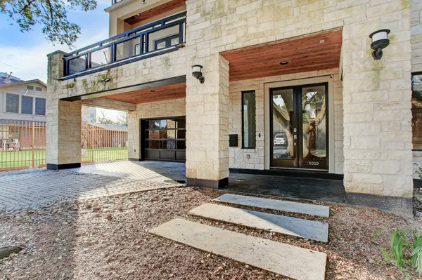 $5,725 | 5002 Milam Street, Houston, TX 77006