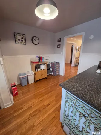$165,000 | 911 Brown Avenue, Galesburg, IL 61401