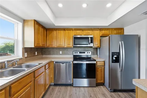 $625,000 | 3303 West Shell Point Road, Ruskin, FL 33570