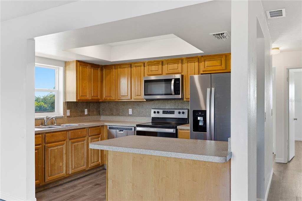 3303 West Shell Point Road Ruskin, FL 33570 - Photo 21 of 42