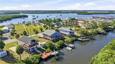 $625,000 | 3303 West Shell Point Road, Ruskin, FL 33570