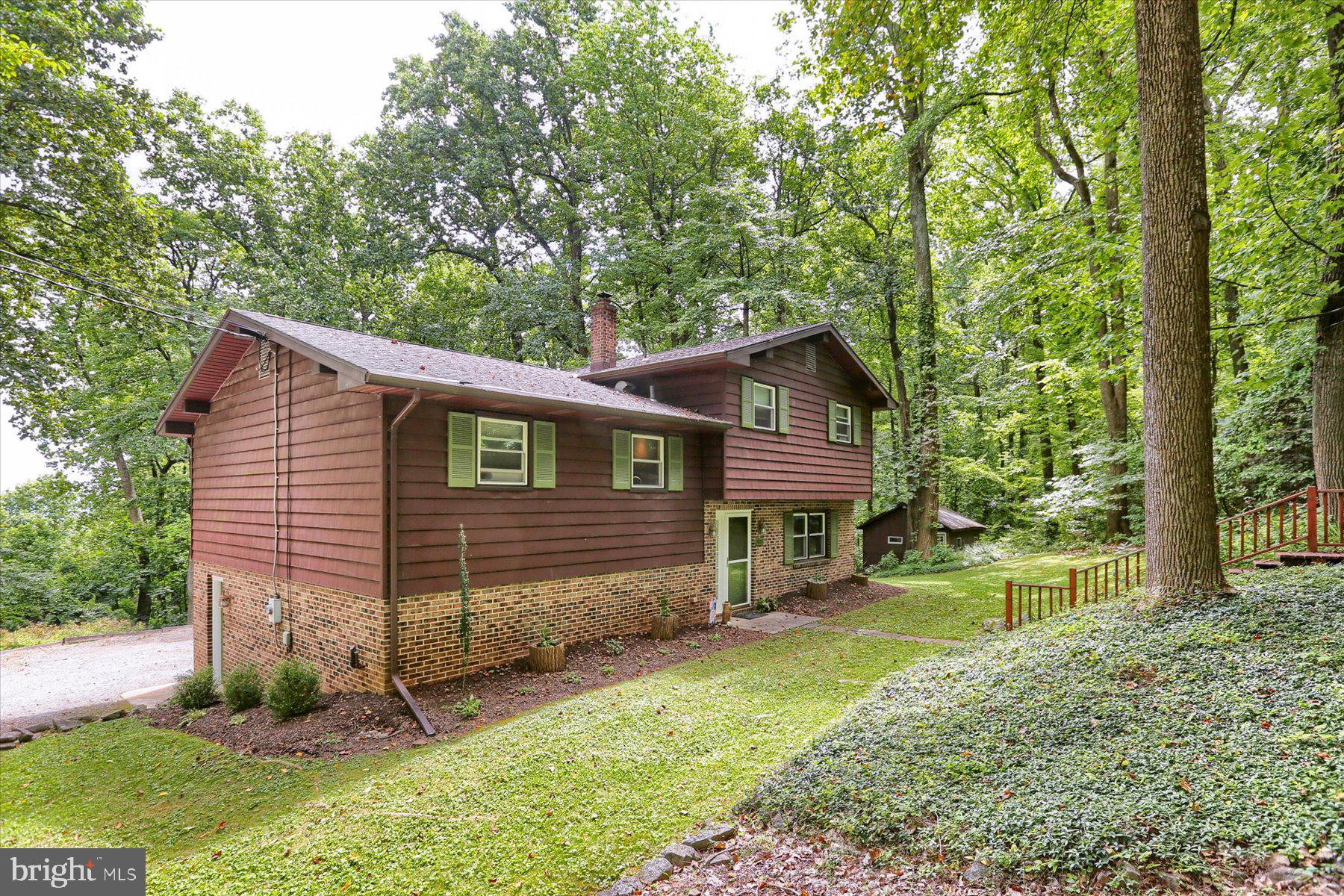 5801 Crone Road Dover, PA 17315 - Photo 4 of 48 Gallery Image 4