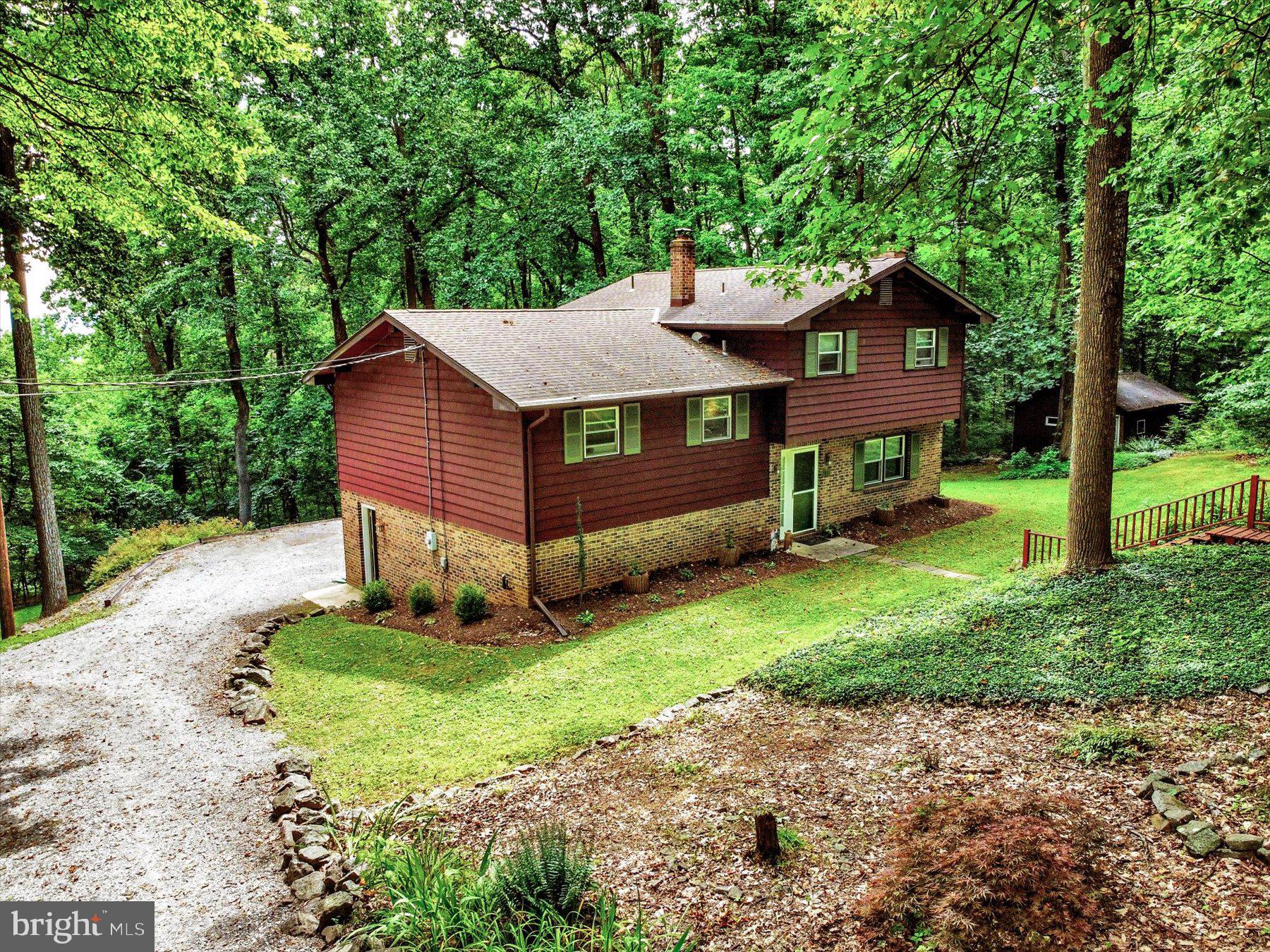 5801 Crone Road Dover, PA 17315 - Photo 5 of 48 Gallery Image 5