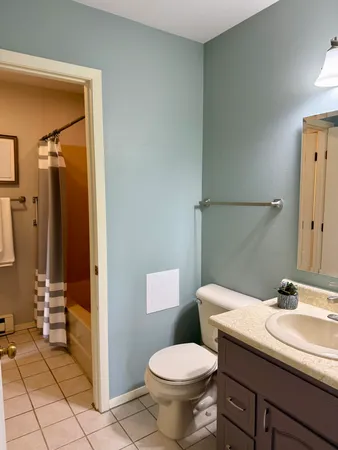 $199,900 | 975 Manor Drive, Unit 83, Neenah, WI 54956