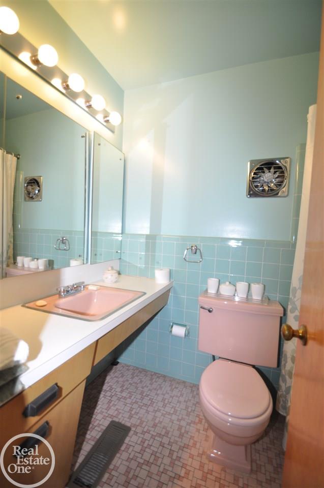 1157 Cripple Creek Lane Rochester, MI 48306 - Photo 13 of 22