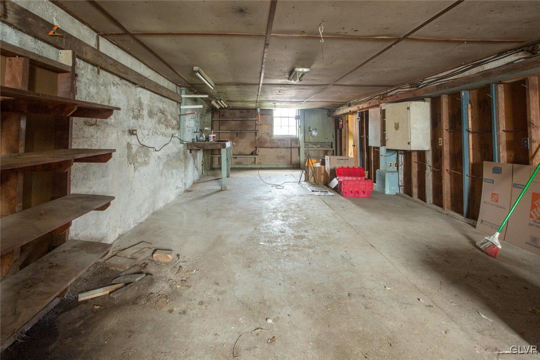6293 Sullivan Trail Nazareth, PA 18064 - Photo 24 of 32