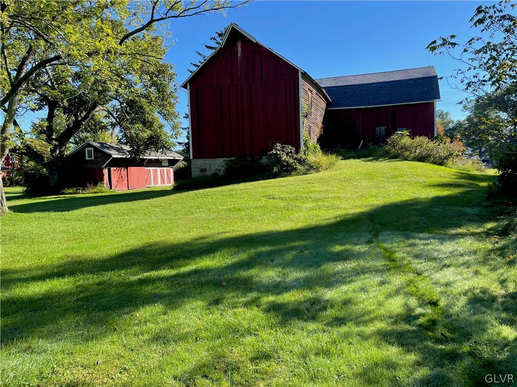 6293 Sullivan Trail Nazareth, PA 18064 - Photo 31 of 32