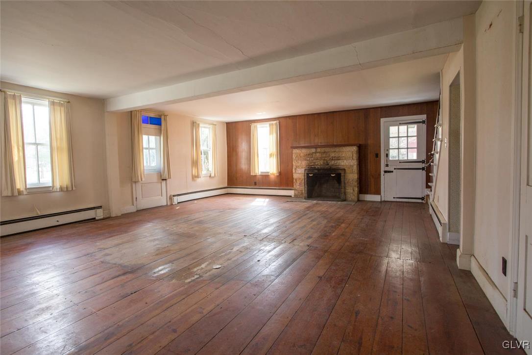 6293 Sullivan Trail Nazareth, PA 18064 - Photo 4 of 32
